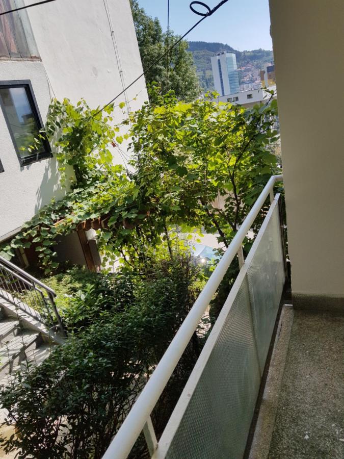 Apartment Jenny In Sarajevo City Center Luaran gambar